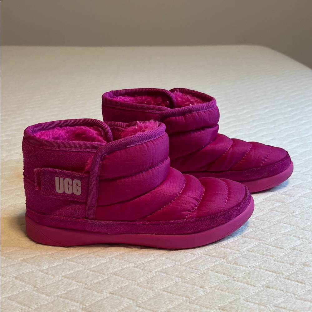 UGG Kids Pink Quilted Boots, suede leather details, adjustable, toddler 11